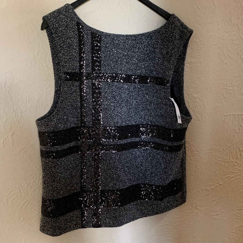 Elegant Black and Gray Women's Top